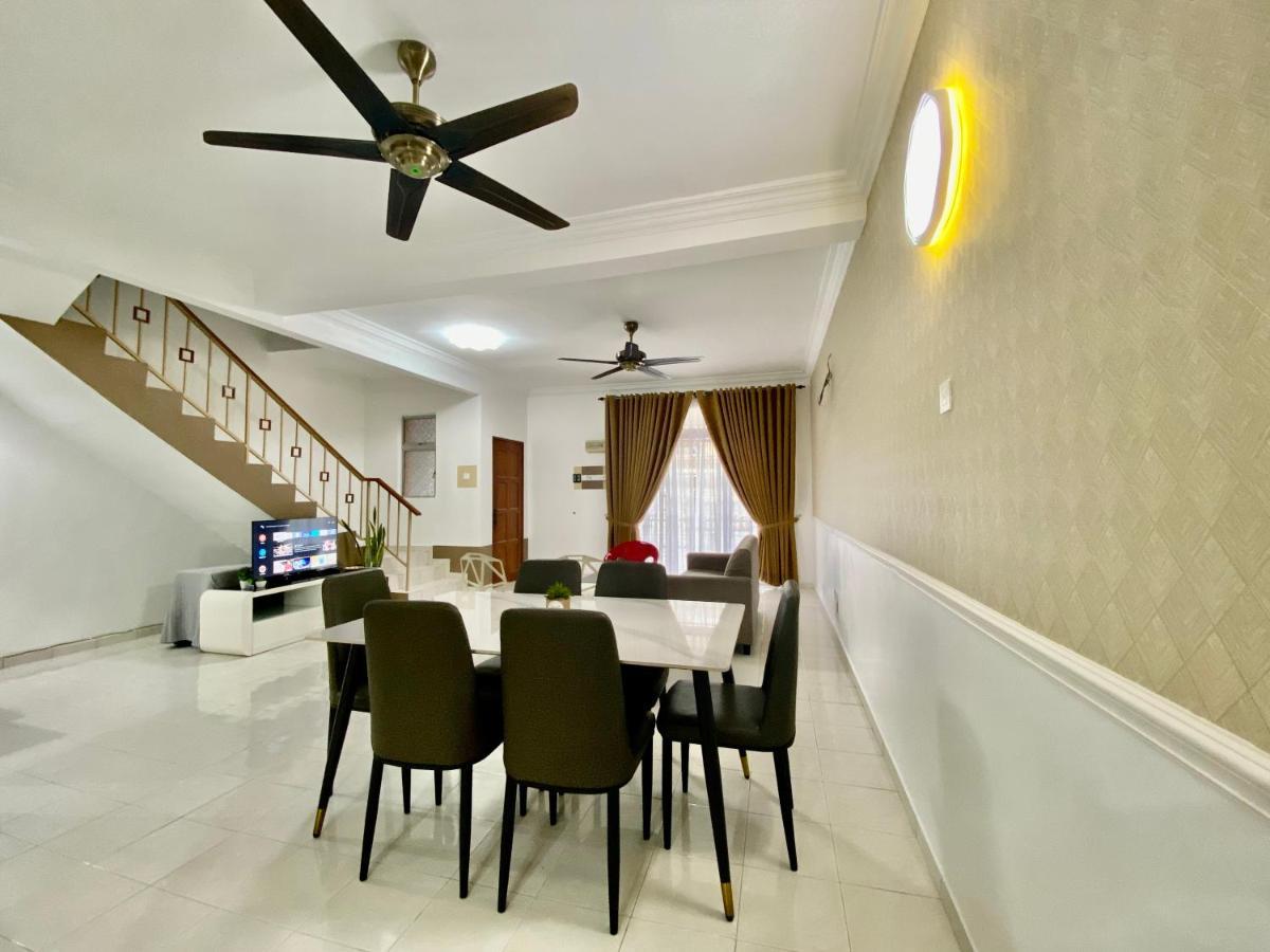 Villa Comfy Sutera Seberang Jaya Kampong Belah Dua Exterior foto